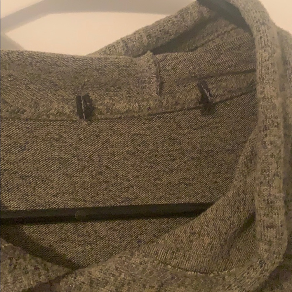 Sweatshirt - Picture 4 of 4